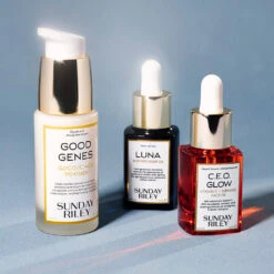 Sunday Riley C.E.O. Glow Vitamin C & Turmeric Face Oil Huile Visage Éclat -Cosmétiques De Mode 04 22 Encart Inspi Sunday Riley 61347bcb 5445 4651 a959 2df03a20e10f