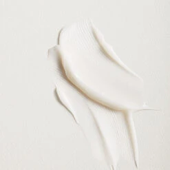 Superkind Radiance Mask Masque Éclat -Cosmétiques De Mode 05 21 Encart inspi Texture Tata harper radiance mask TINY