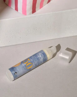 La Trousse De L'Été Maria De La Orden X Oh My Cream 11 La Trousse De L'Été Maria De La Orden X Oh My Cream -Cosmétiques De Mode 2023 05 OMC TROUSSE 3 Post