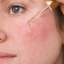 Cosmétiques De Mode -Cosmétiques De Mode 3vfr serums superlatif reactive rescue carre