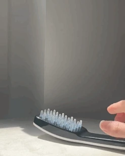 Intensive Hair & Scalp LED Light Therapy Brosse Cheveux 7 Intensive Hair & Scalp LED Light Therapy Brosse Cheveux -Cosmétiques De Mode Captured ecran2023 06 05a10.26.30