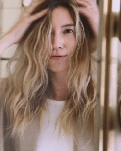 Frange Puff Shampoing Sec -Cosmétiques De Mode Captured ecran2023 07 06a11.36.31