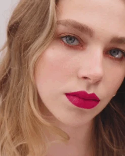 Petal Bouche Rouge à Lèvres Mat Sans Transfert -Cosmétiques De Mode Captured ecran2023 07 06a11.39.37
