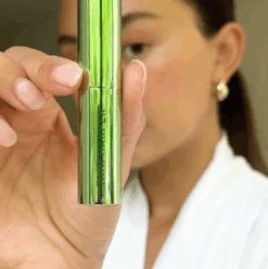 Lip Crème Baume à Lèvres Teinté -Cosmétiques De Mode Captured ecran2023 07 17a18.00.32