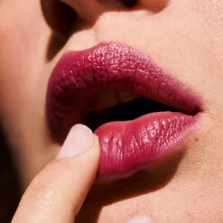 Baume à Lèvres Teinté Hydratant -Cosmétiques De Mode Cherie Fomatcarre 1