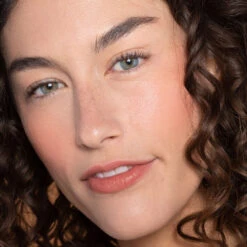 Color Haze Pigments Mats Multi-Usage -Cosmétiques De Mode Color Haze models 1200x1600 Stutter