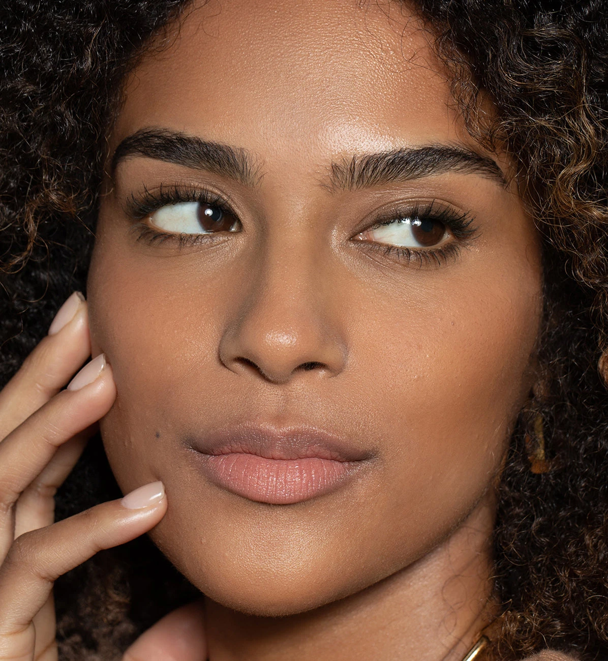 Clean Line Eye-Liner Liquide 5 Clean Line Eye-Liner Liquide – Image 3