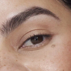 Liquid Powder Matte Eye Tint Fard à Paupières Crème Mat -Cosmétiques De Mode Liquid Powder Matte Comparision Grid ADOBE