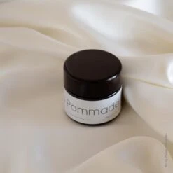Cosmétiques De Mode -Cosmétiques De Mode Pommade