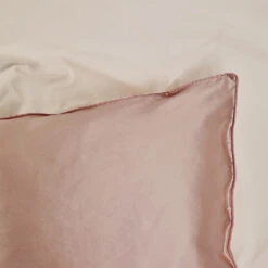 Taie D'Oreiller En Soie Format Carré -Cosmétiques De Mode Venus Gaia 1