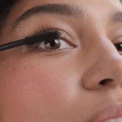 Mascara -Cosmétiques De Mode VideoOMCS Mascara