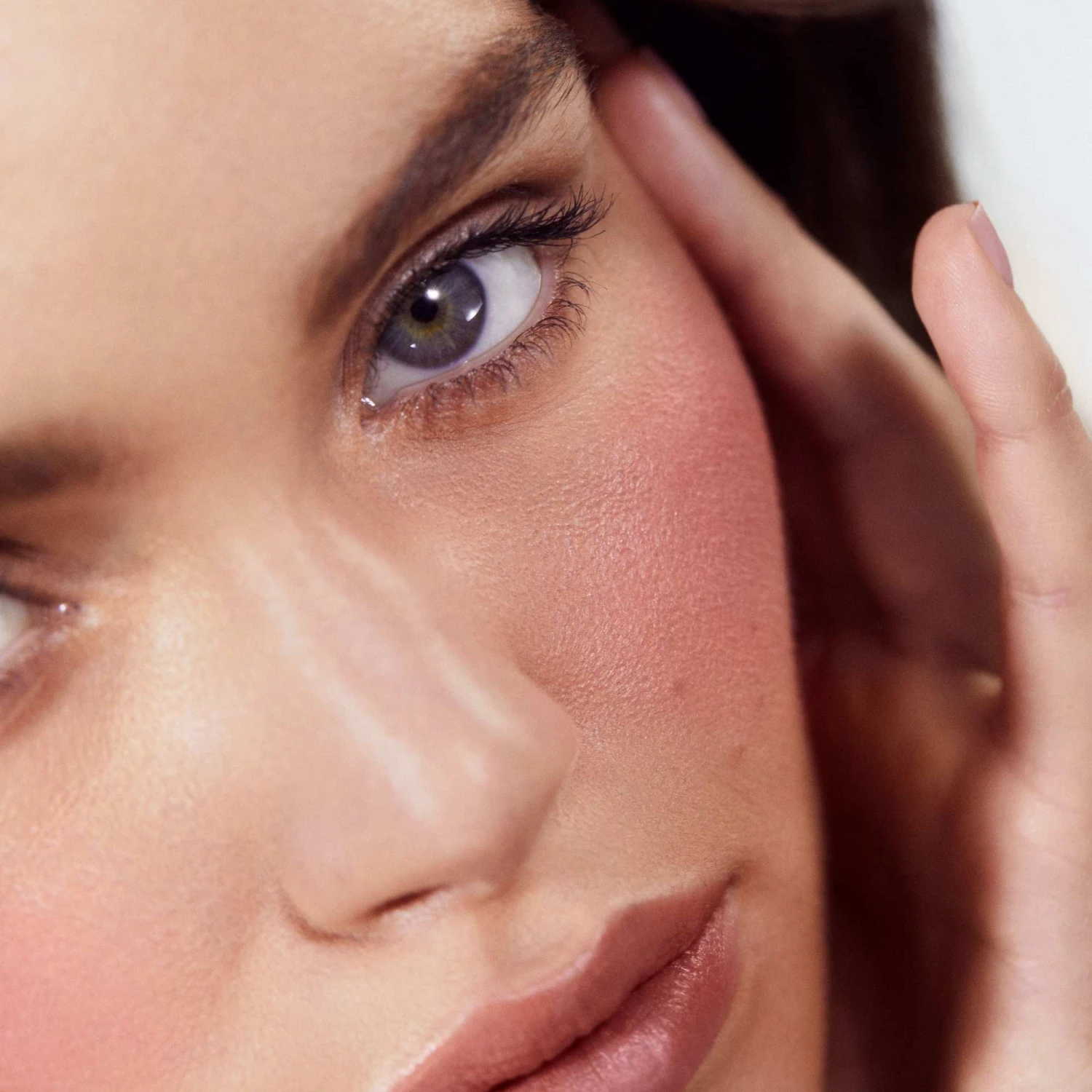 RMS Beauty ReDimension Hydra Powder Blush 9 RMS Beauty ReDimension Hydra Powder Blush – Image 7